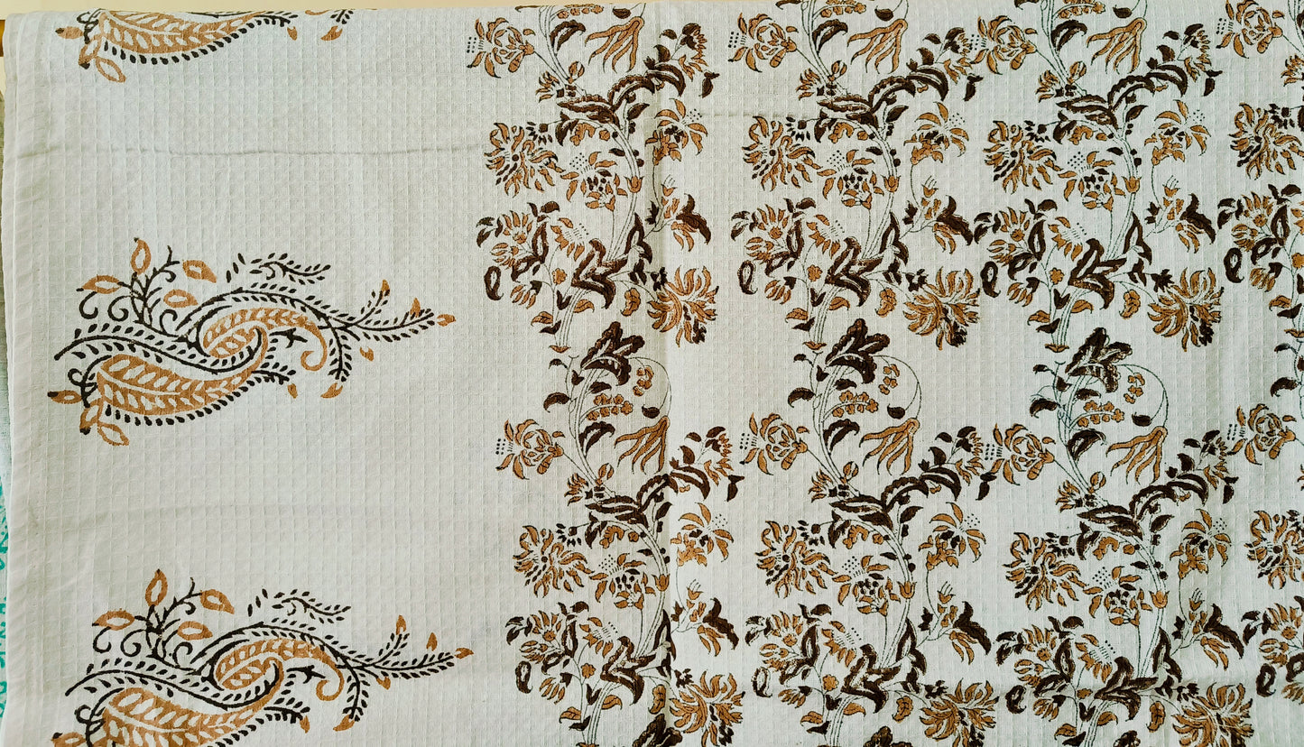 Pure Cotton Hand Block Waffle 30 x 60 Inches Bath Towels, White & Brown