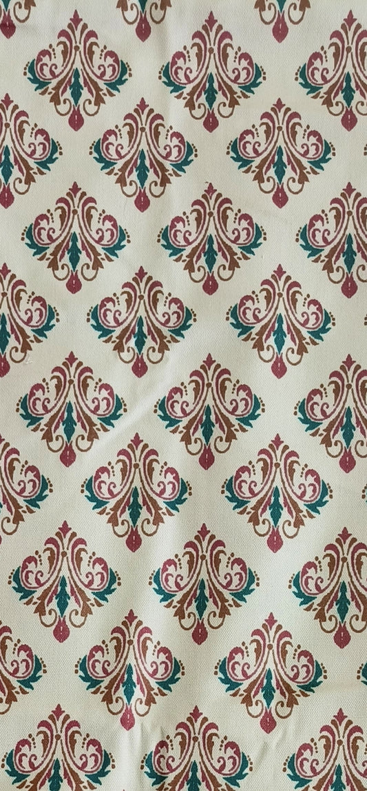 Thick Cotton 4-6 Seater Dining Table Cover, Red Ikat