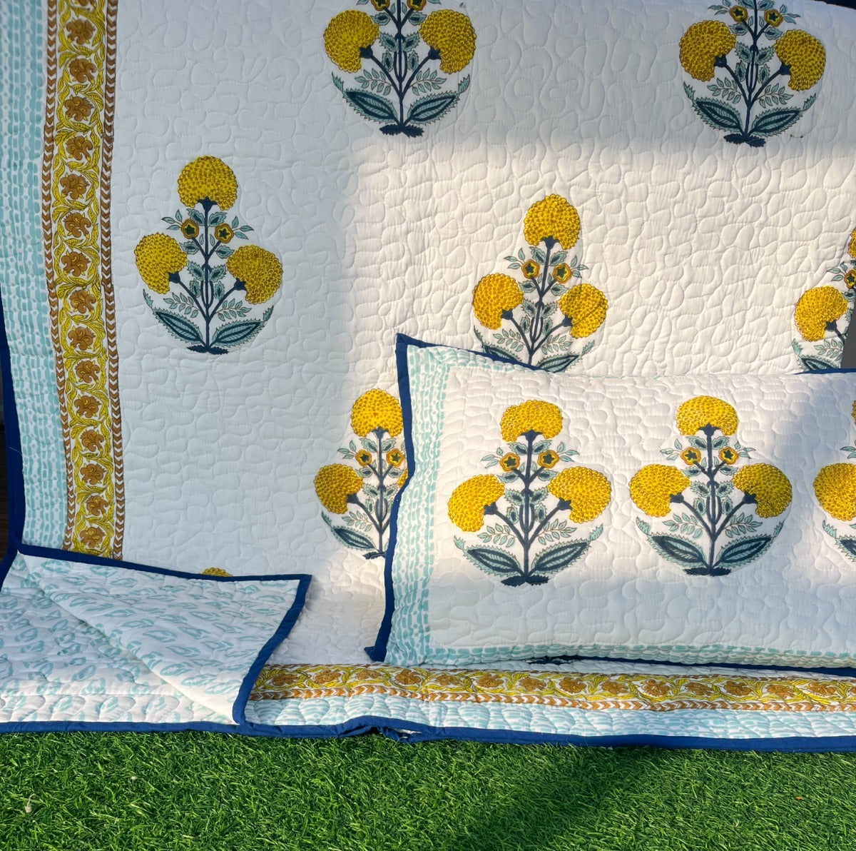 100% Premium Reversible Mulmul Cotton King Size Bedspread cum AC Quilt, Yellow & White