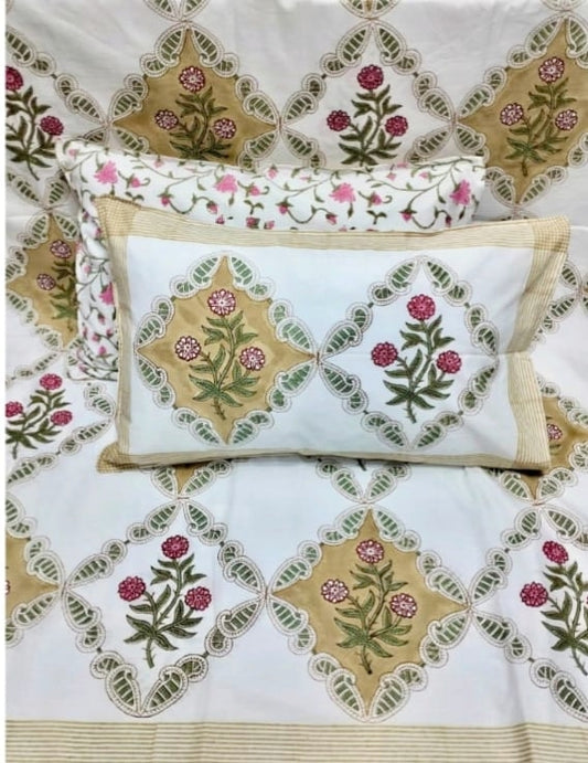 100% Pure Cotton Handblock 200 TC Percale King Size Bedsheet With Two Pillow Covers, White & Brown