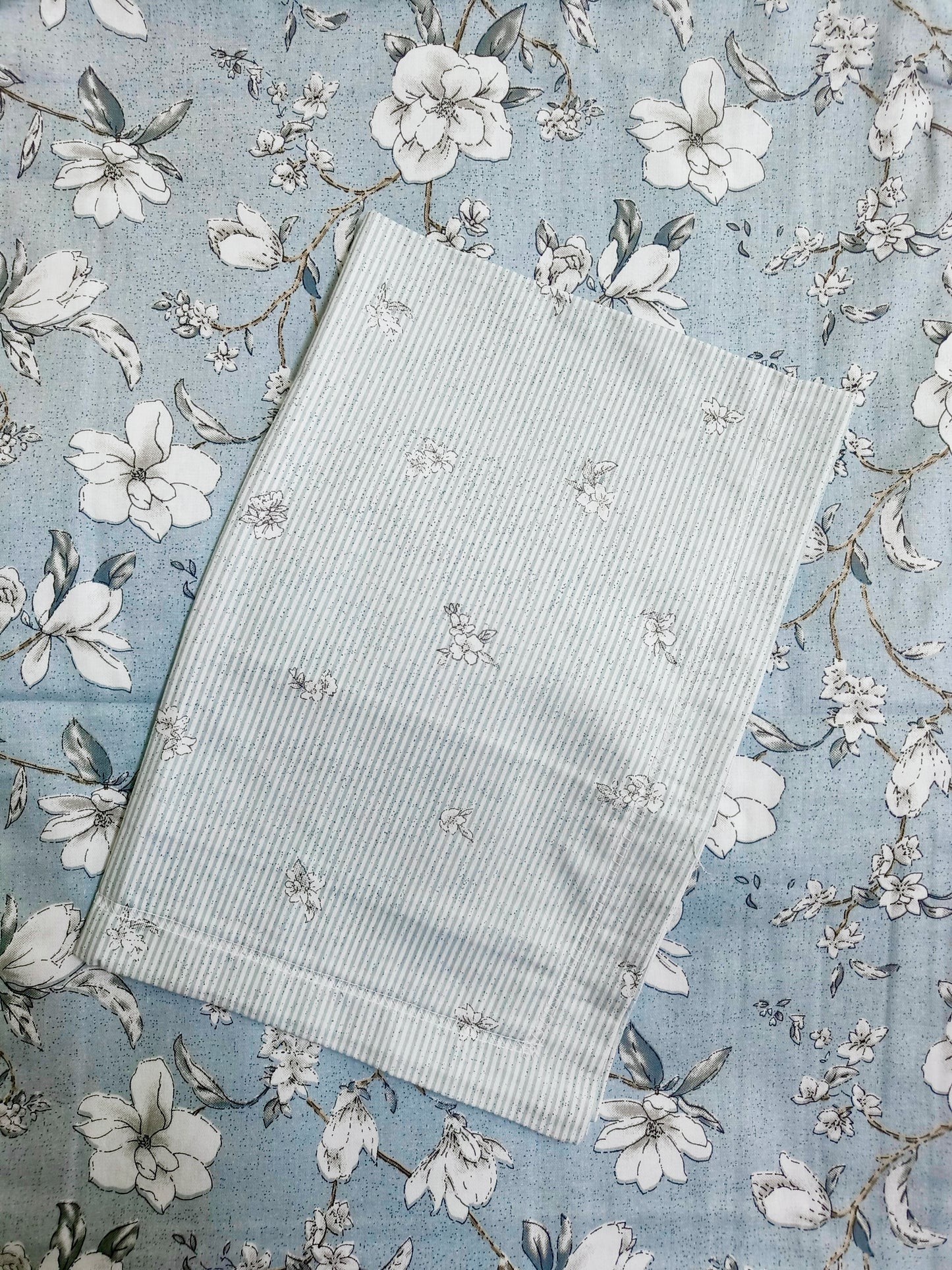 Soft Cotton King Size Bedsheet With Two Pillow Covers, Powder Blue