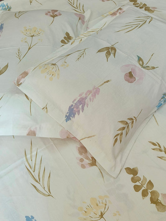 Premium Cotton Bedsheet with Two Pillow Covers, Pastel Reverie Green